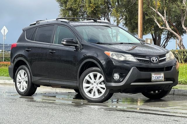 Used 2015 Toyota RAV4 Limited w/ Technology Package image 2