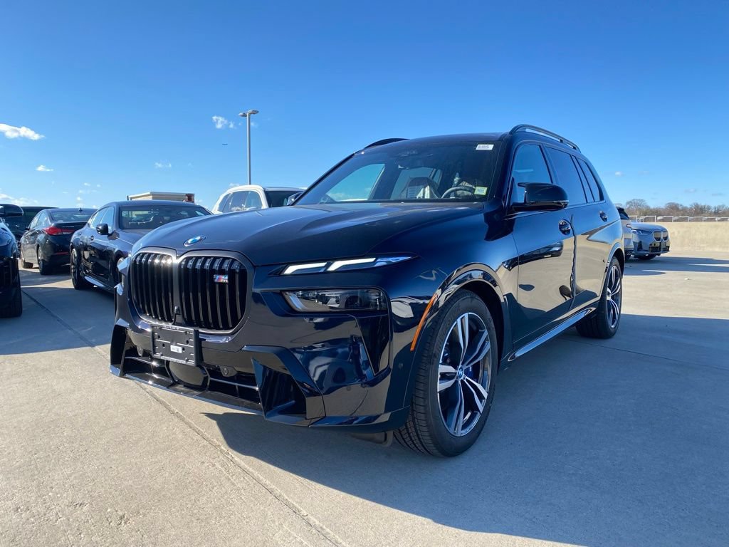 New 2026 BMW X7 M60i