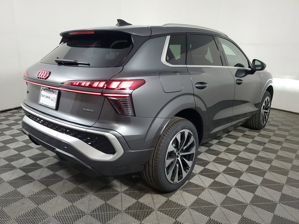 New 2026 Audi Q3 quattro 2.0T image 6