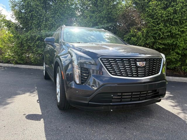 Certified 2023 Cadillac XT4 Luxury w/ Cold Weather Package AWD/4WD image 10
