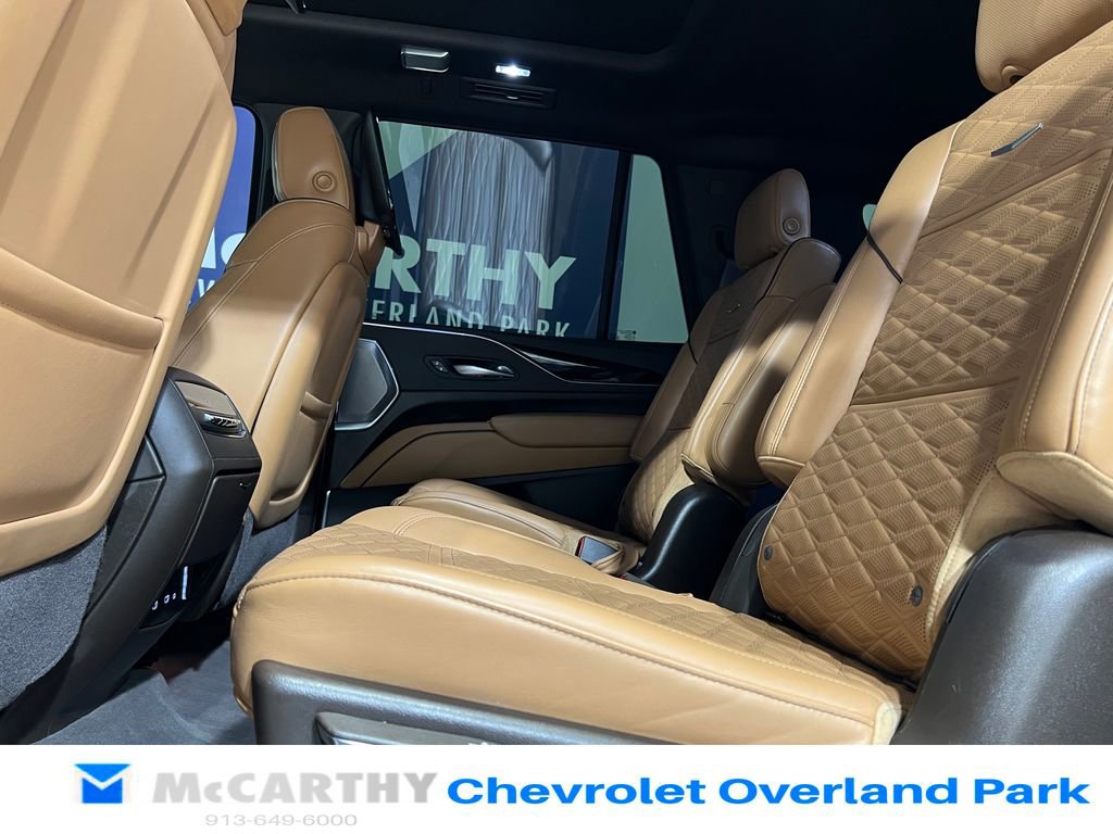 Used 2023 Cadillac Escalade Sport w/ Touring Package image 29