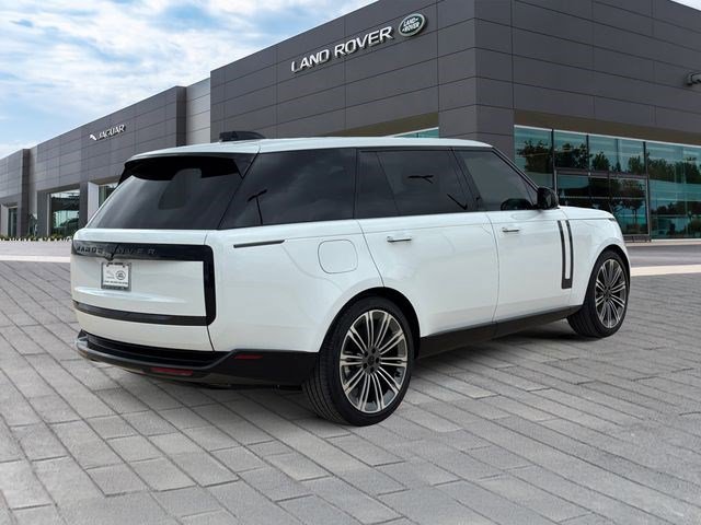 New 2026 Land Rover Range Rover Long Wheelbase SE AWD/4WD image 5