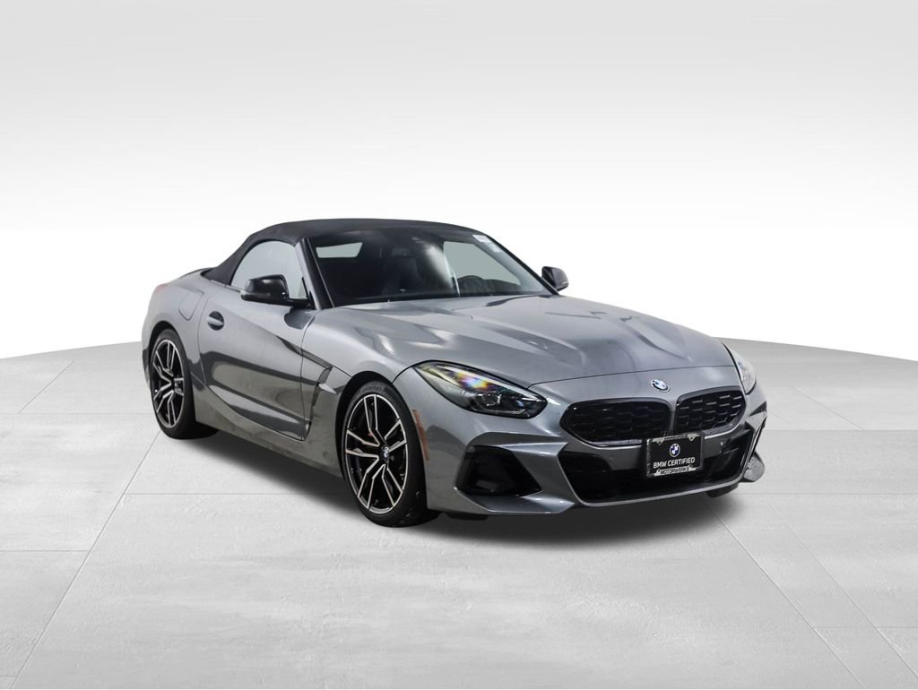 Certified 2025 BMW Z4 M40i w/ Edition image 7