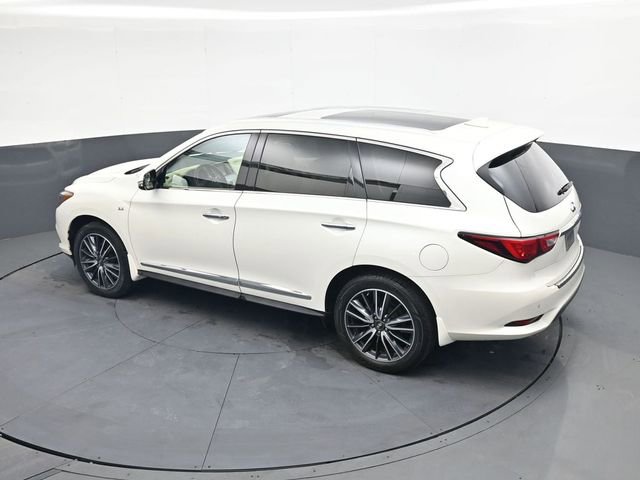 Used 2017 INFINITI QX60 Luxe w/ Deluxe Technology Package AWD/4WD image 28