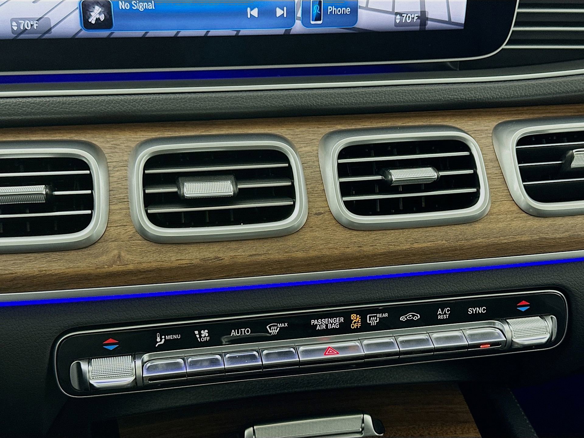 Certified 2025 Mercedes-Benz GLE 350 4MATIC image 17