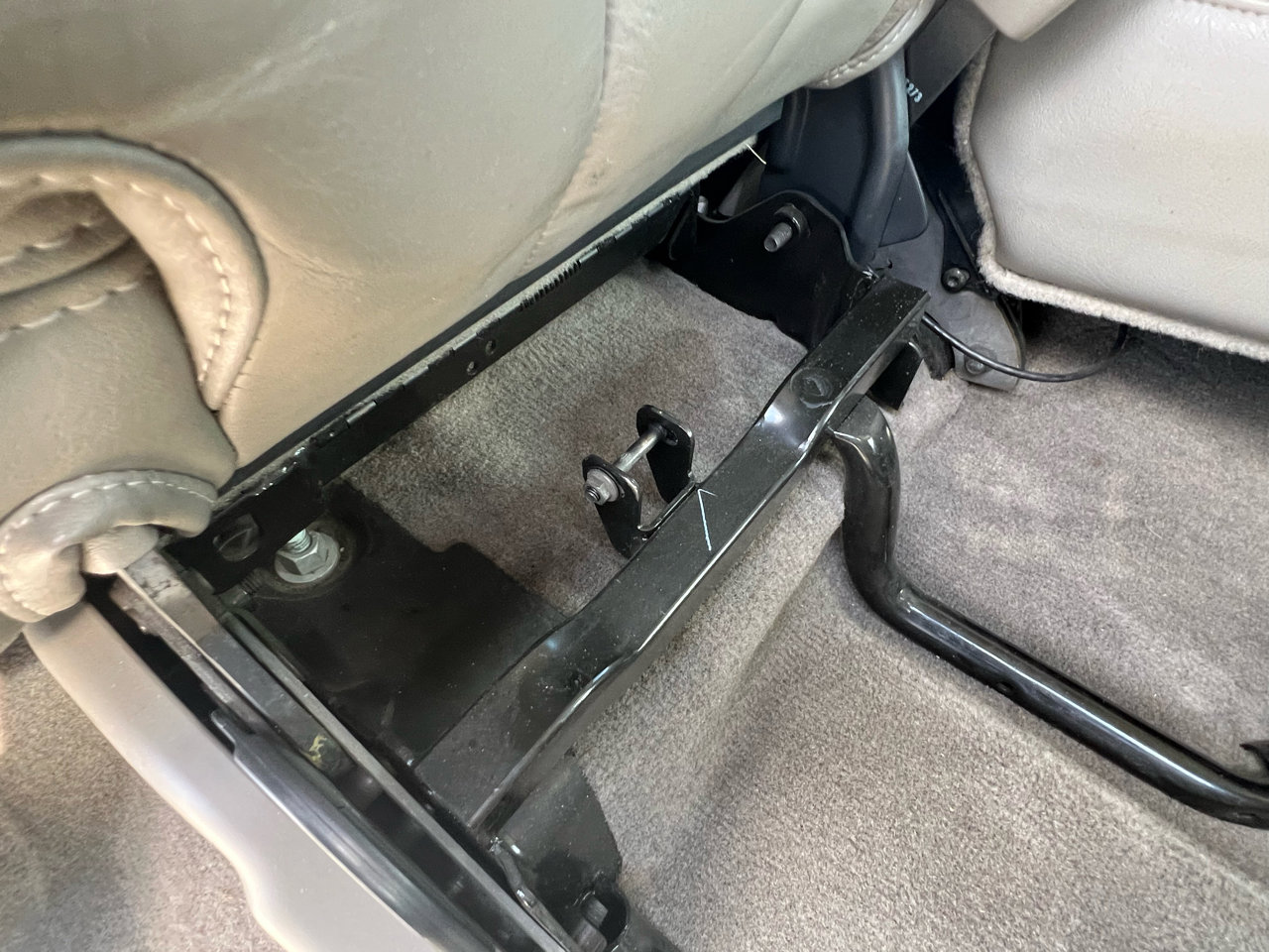 Used 2006 GMC Sierra 1500 SLT w/ Onstar Plus Package image 39