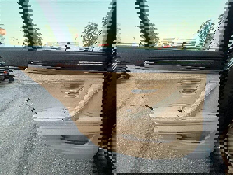 Used 2015 BMW 535i 535i image 24