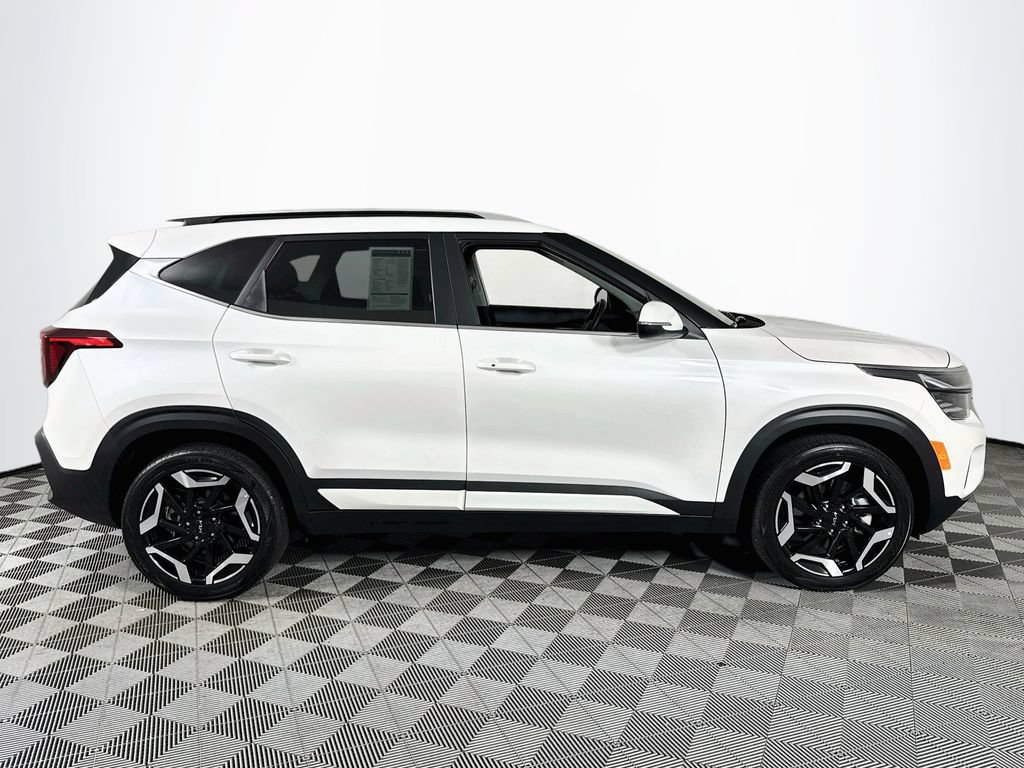 Used 2025 Kia Seltos SX AWD/4WD image 8