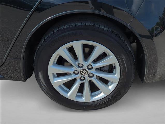 Certified 2023 Toyota Corolla SE FWD image 9
