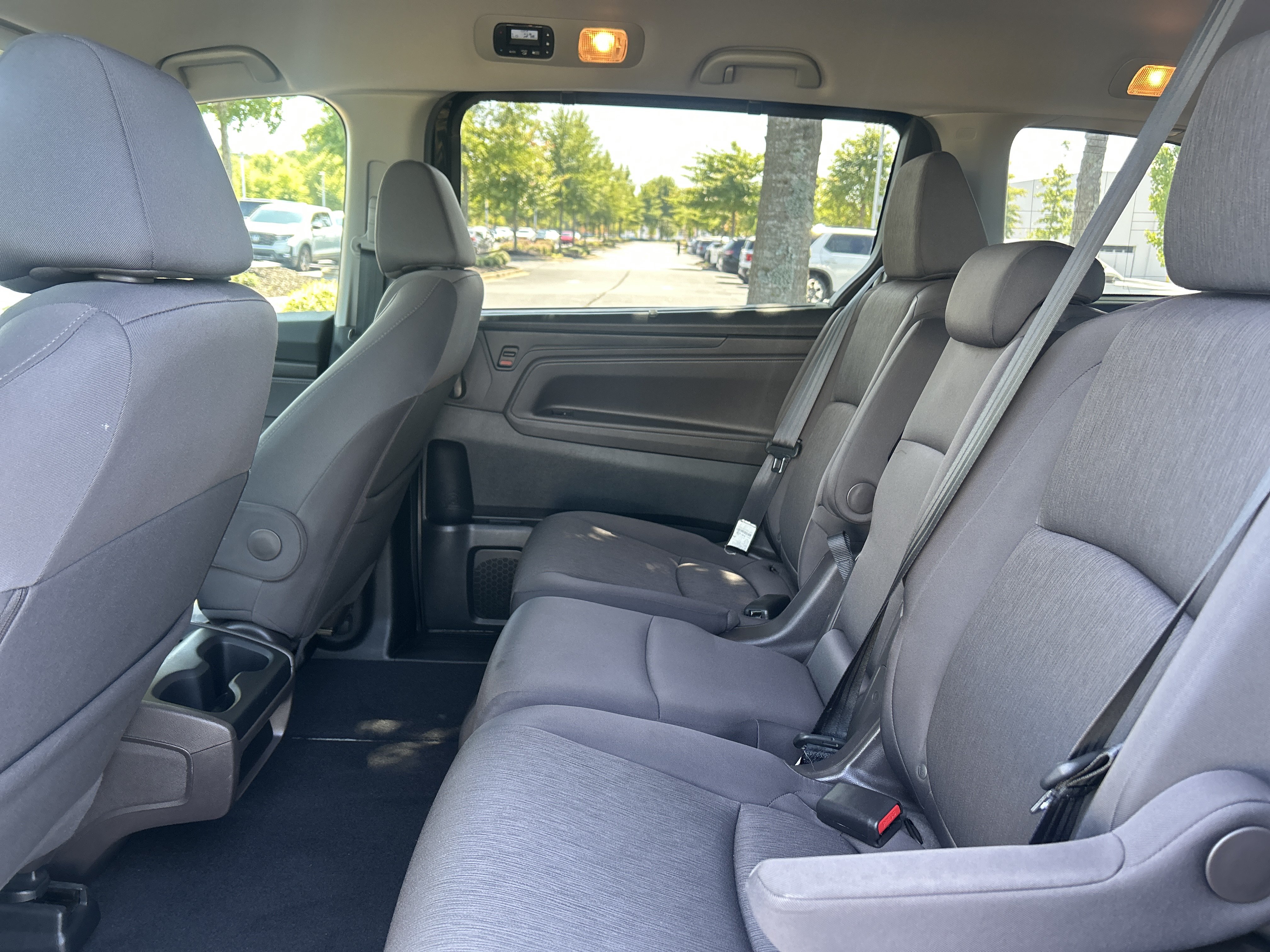 Used 2018 Honda Odyssey EX image 26