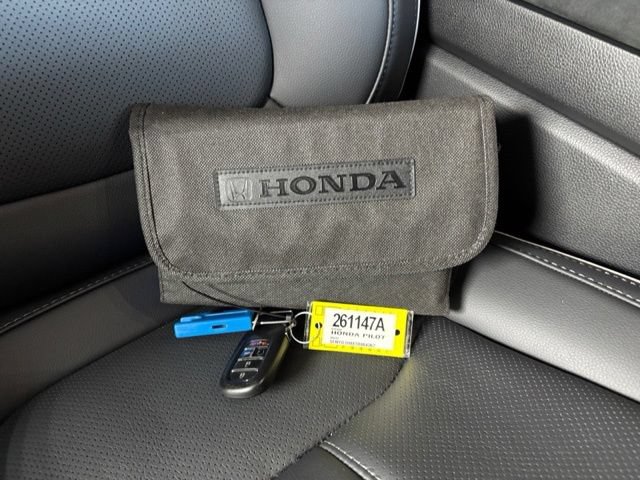 Used 2026 Honda Pilot Elite image 34