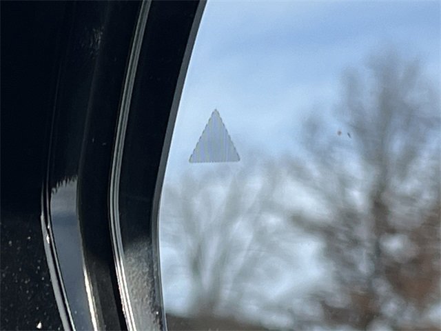 Certified 2024 Jeep Grand Cherokee L Laredo image 40