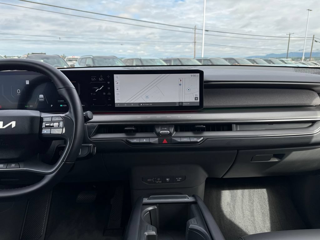 Certified 2024 Kia EV9 Land w/ Towing Package AWD/4WD image 26