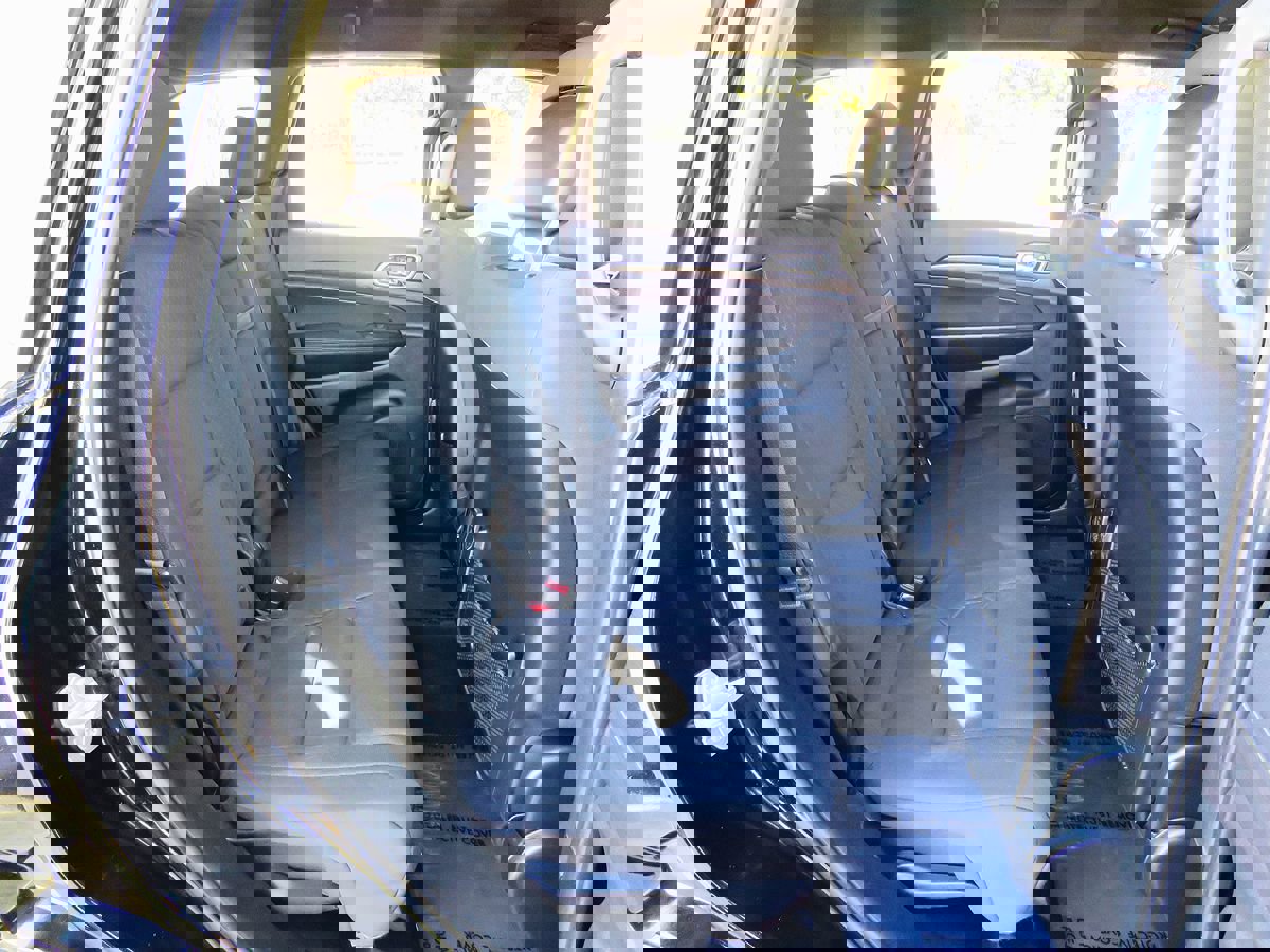 Used 2018 Jeep Grand Cherokee Laredo image 18