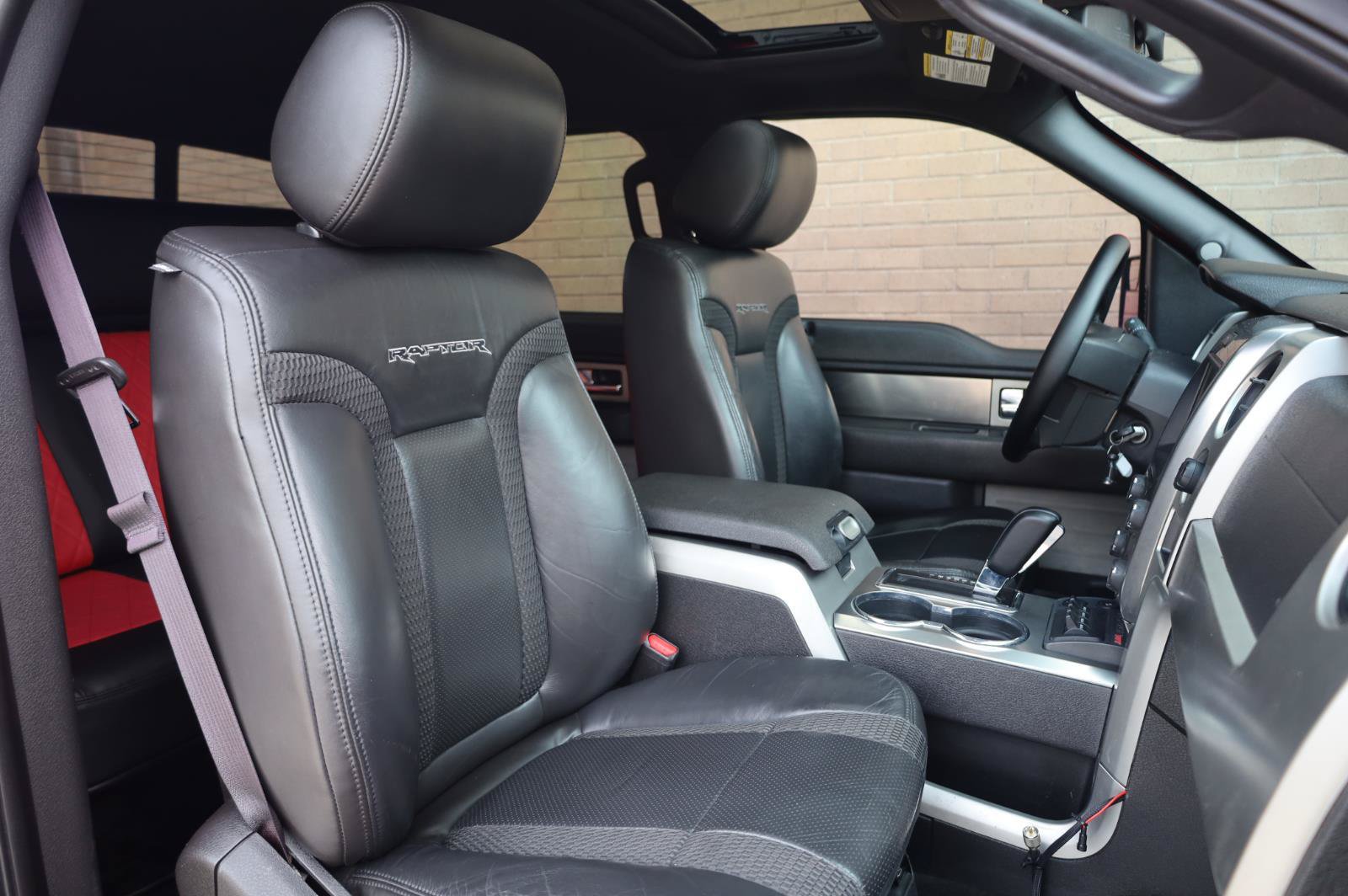 Used 2014 Ford F150 Raptor w/ Equipment Group 801A Luxury AWD/4WD image 27