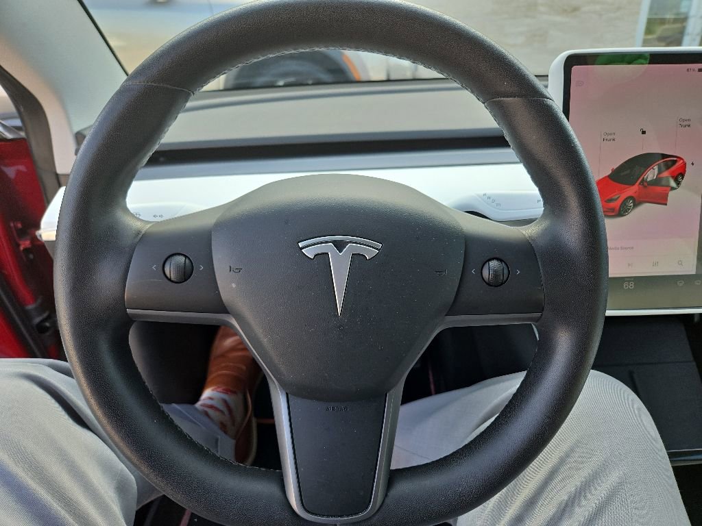 Used 2020 Tesla Model 3 Standard Range Plus RWD image 8