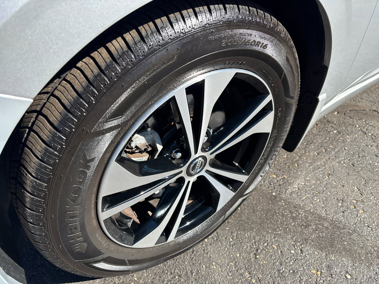 Used 2021 Nissan Sentra SV image 24