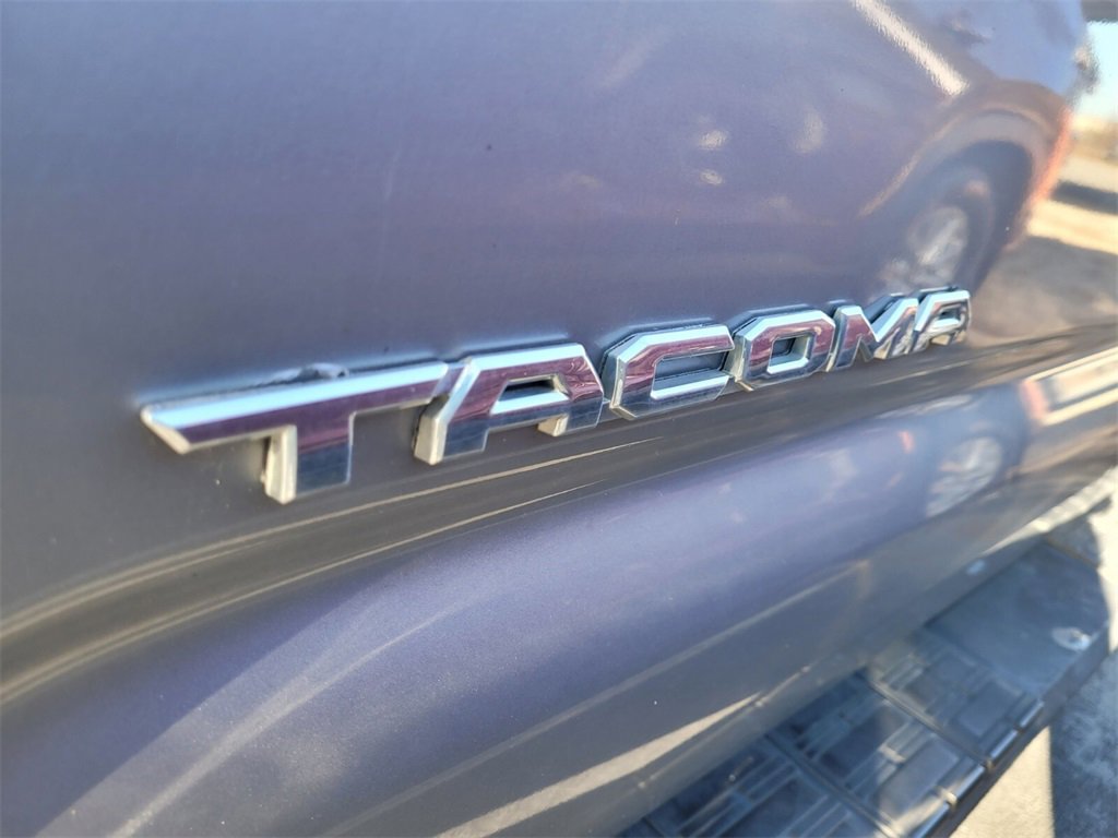 Used 2019 Toyota Tacoma SR5 image 5