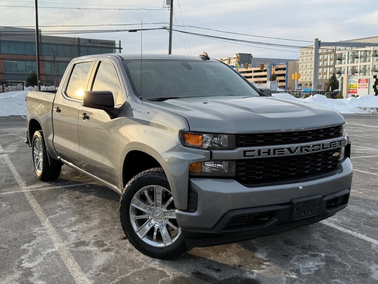 Used 2022 Chevrolet Silverado 1500 Custom image 1