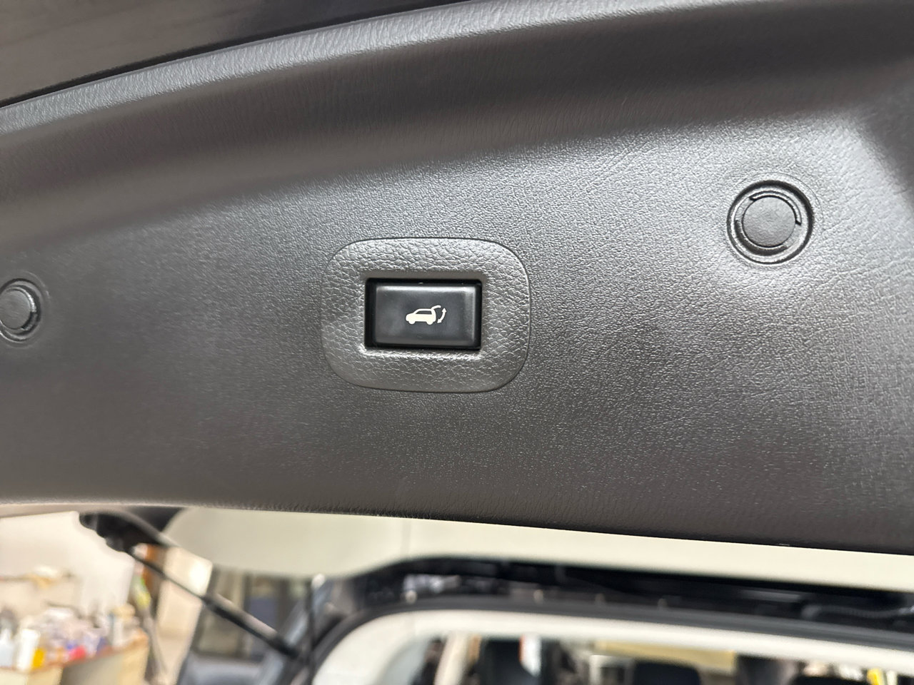 Used 2020 Nissan Armada SL image 47