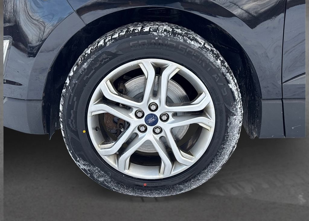 Used 2016 Ford Edge Titanium w/ Technology Package image 14