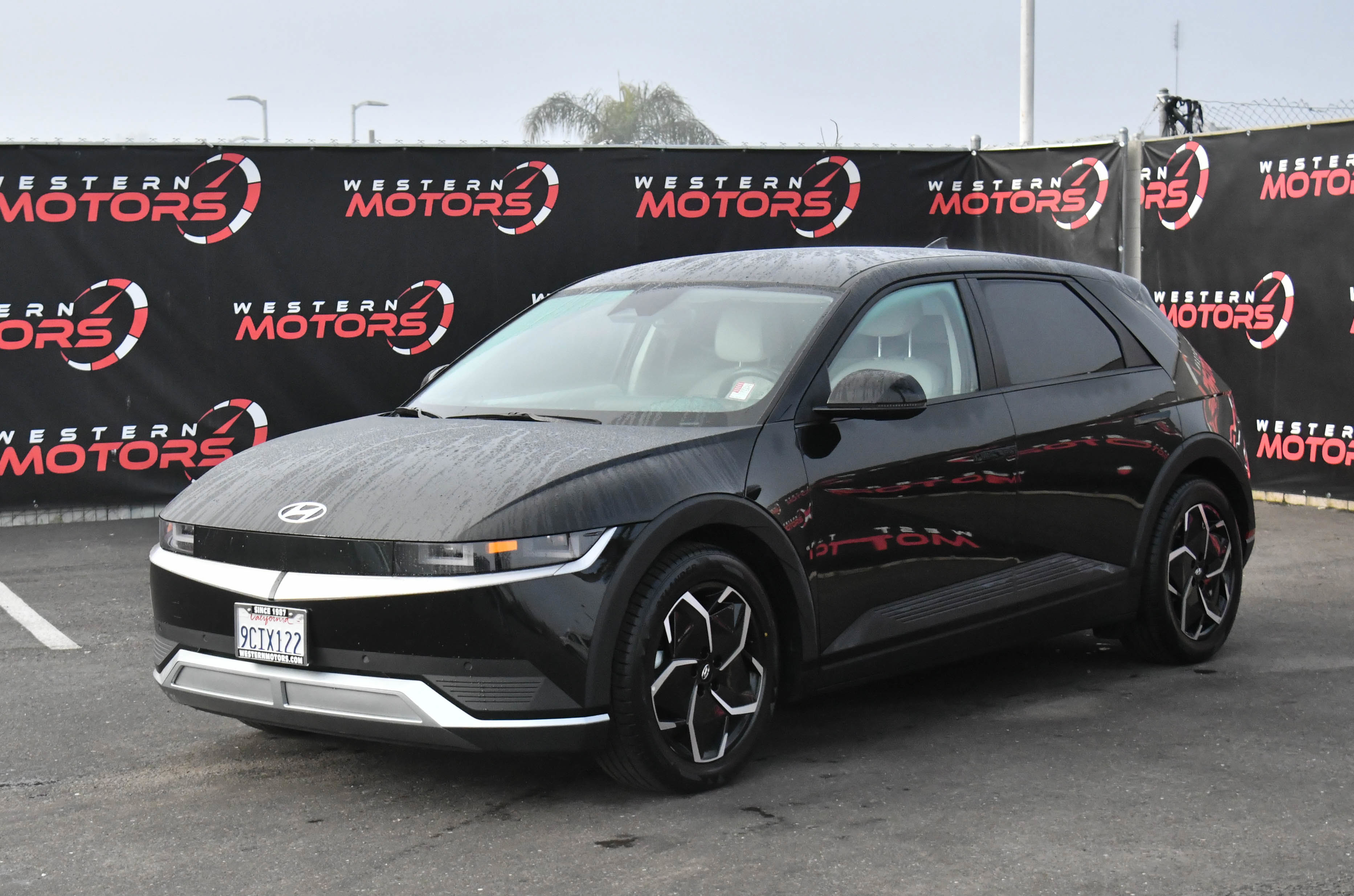 Used 2022 Hyundai Ioniq 5 SEL image 3