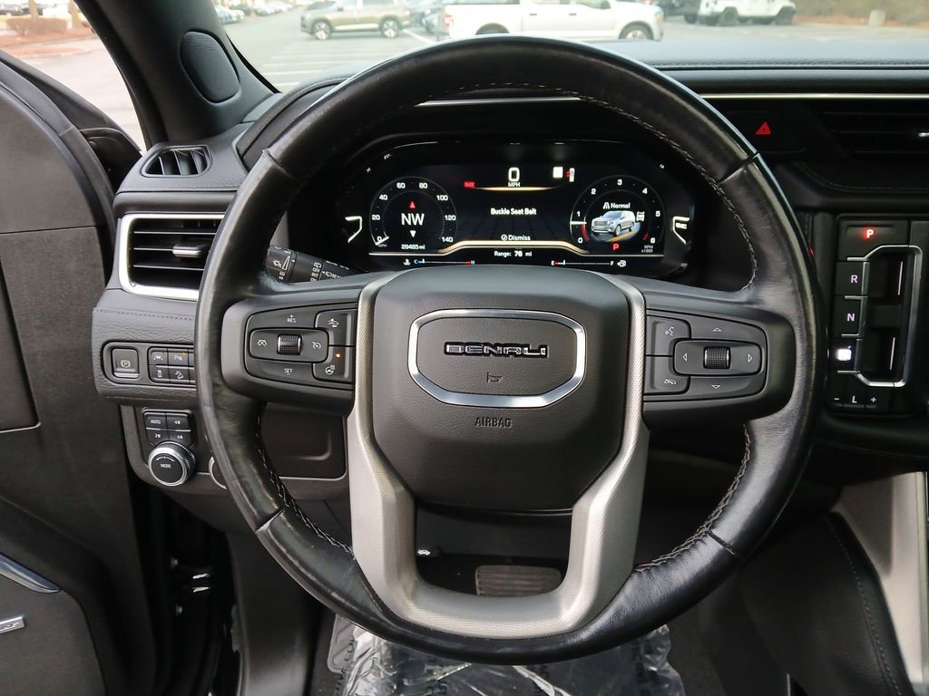 Used 2022 GMC Yukon XL Denali image 15
