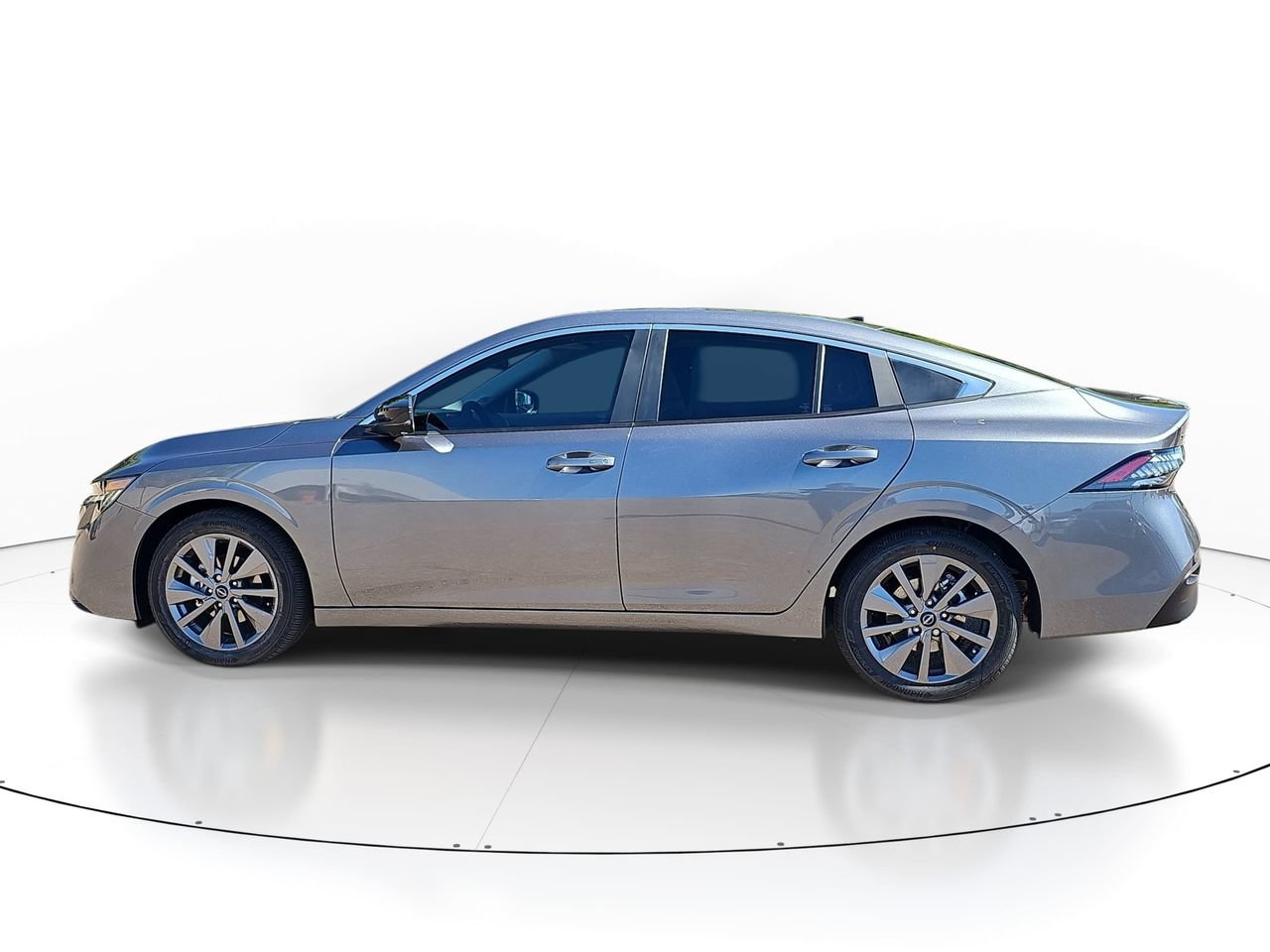New 2026 Nissan Sentra SL w/ Floor Mat Package FWD image 8