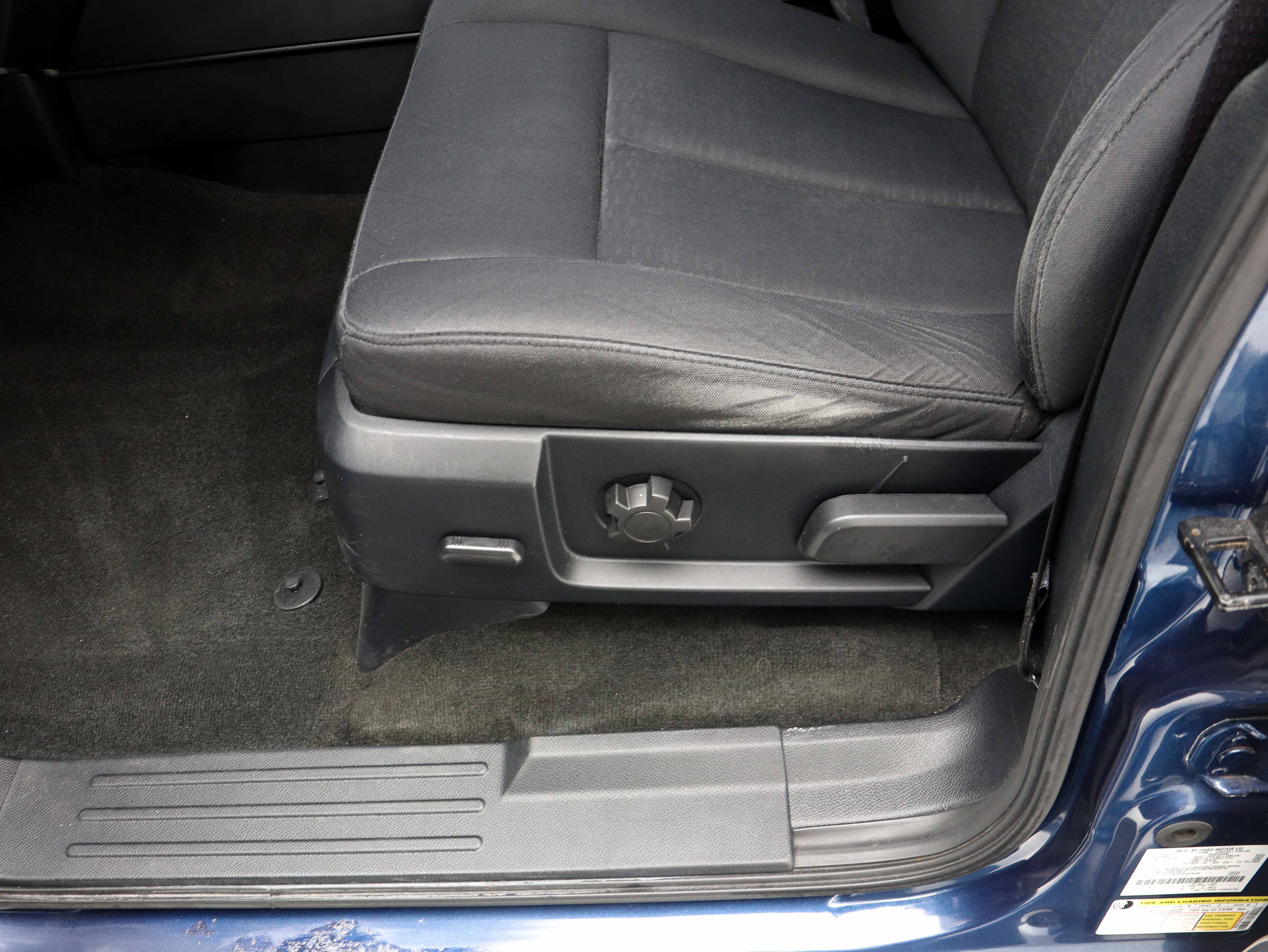 Used 2016 Ford Expedition XL w/ Equipment Group 101A image 23