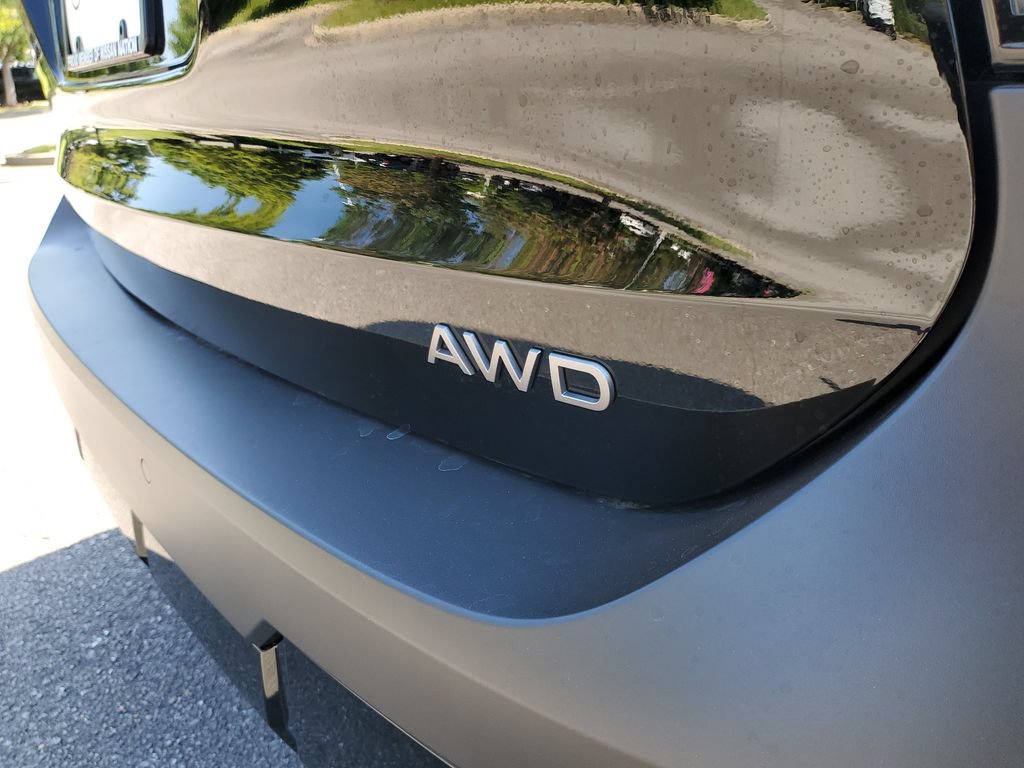 New 2026 Nissan Kicks SV w/ Cold Weather Package AWD/4WD image 6
