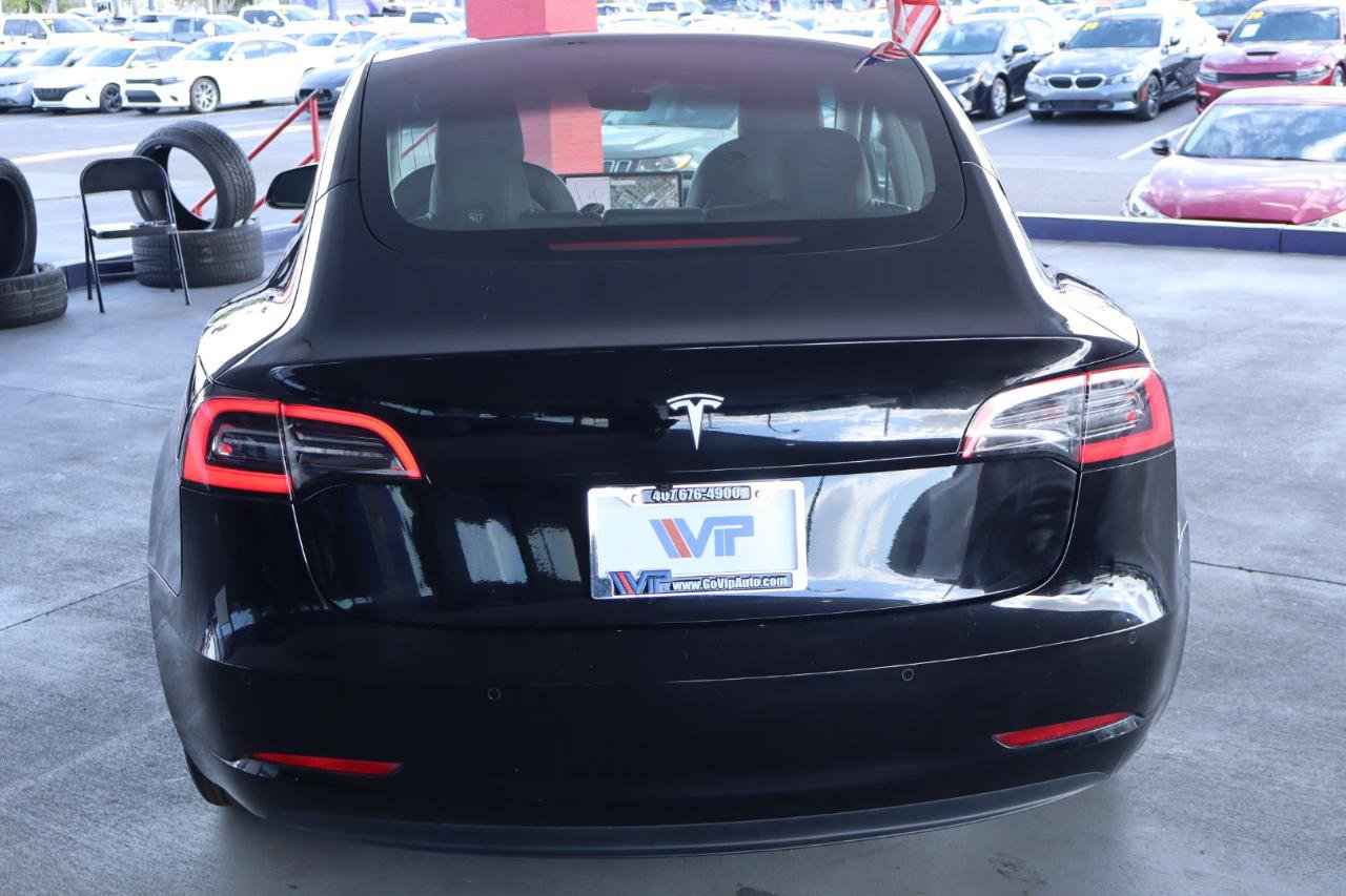 Used 2018 Tesla Model 3 Long Range RWD image 6