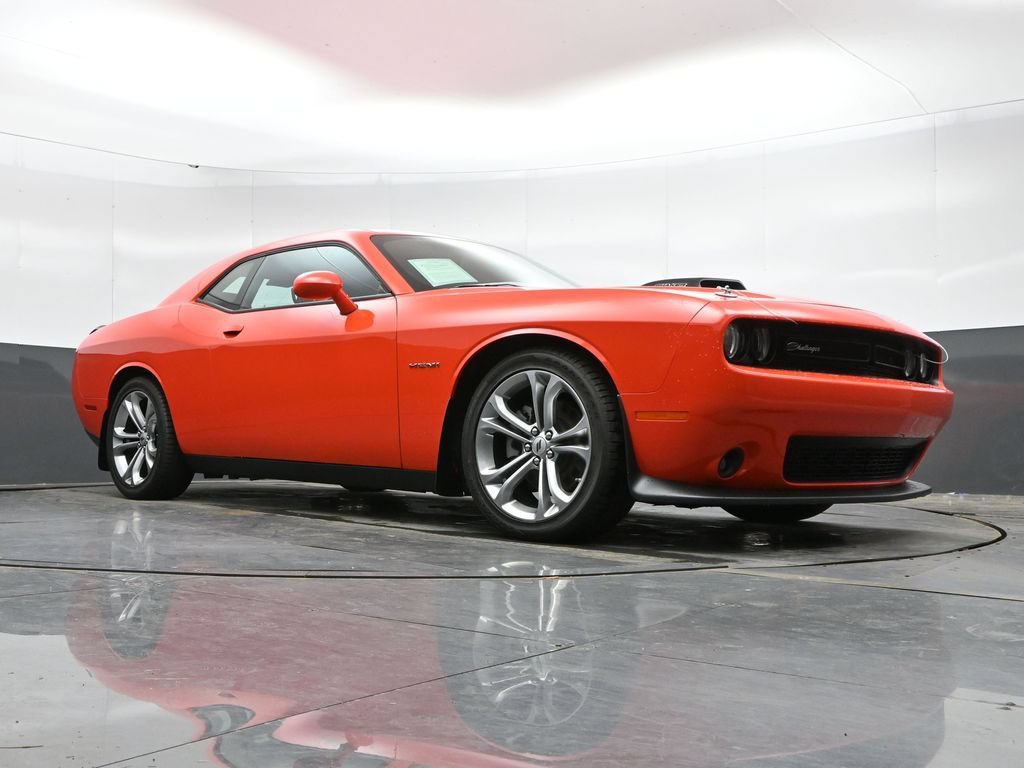 Used 2022 Dodge Challenger R/T w/ Shaker Package RWD image 45