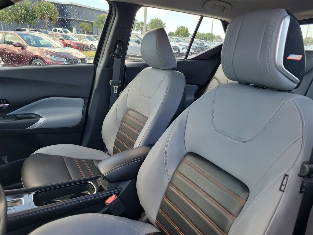 Used 2024 Nissan Kicks SR w/ SR Premium Package image 20