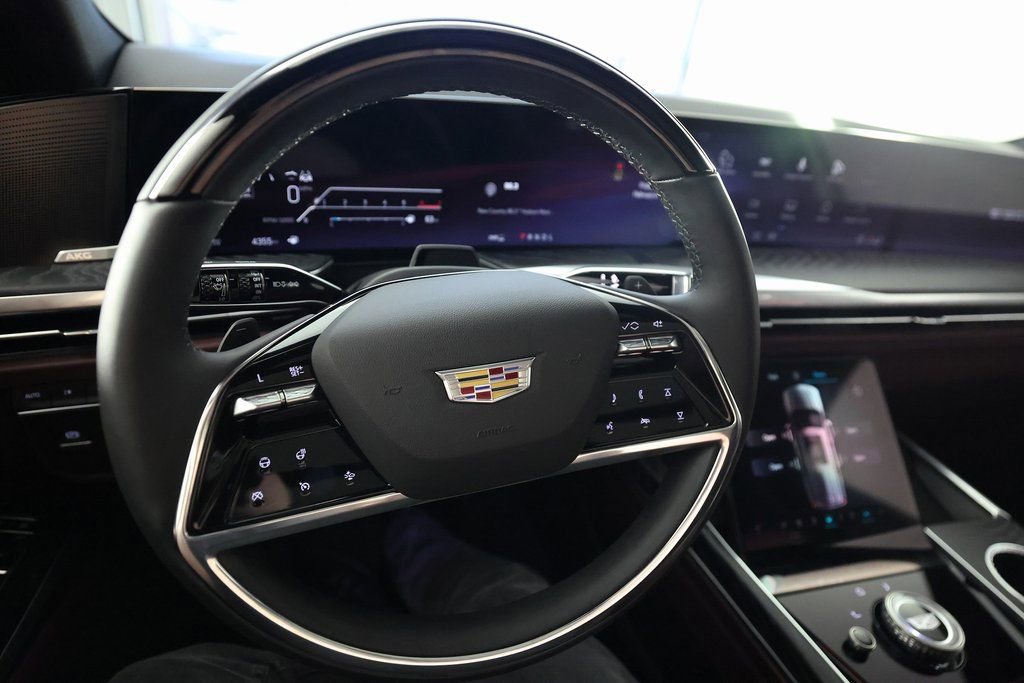 Used 2026 Cadillac Escalade ESV Sport w/ Touring Package image 22