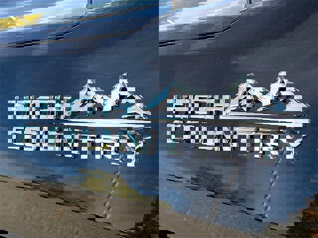 Certified 2024 Chevrolet Silverado 1500 High Country w/ Technology Package image 12