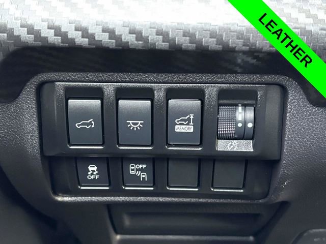 Used 2022 Subaru Ascent Onyx Edition image 12