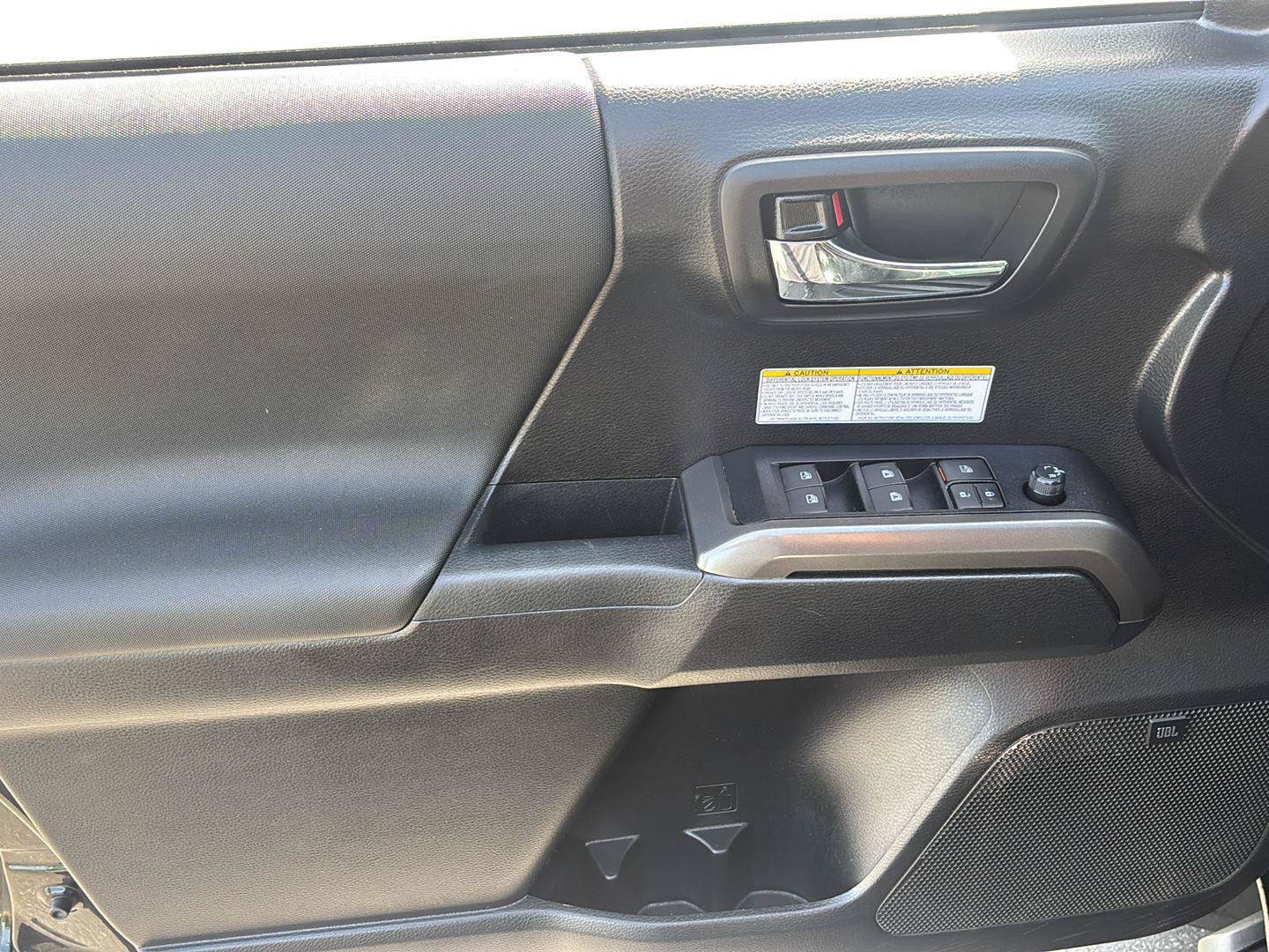 Used 2019 Toyota Tacoma TRD Pro AWD/4WD image 28