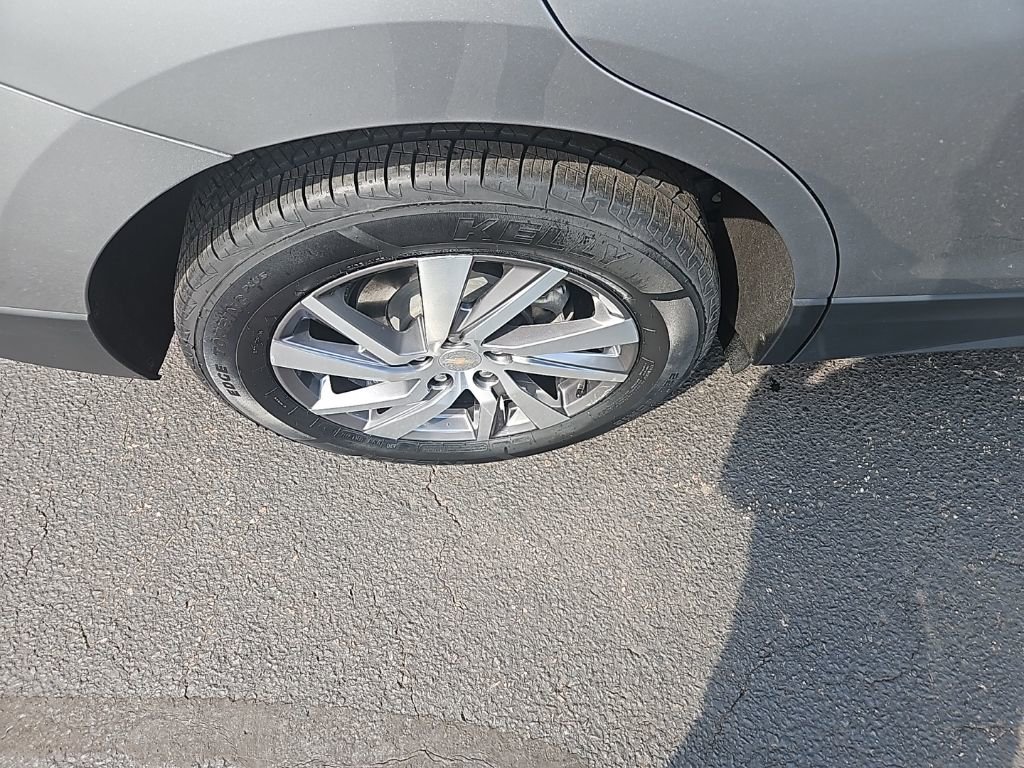 Used 2023 Chevrolet Equinox LT image 11