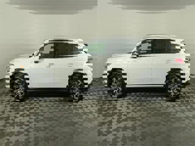 Certified 2026 Mercedes-Benz GLC 300 4MATIC image 2