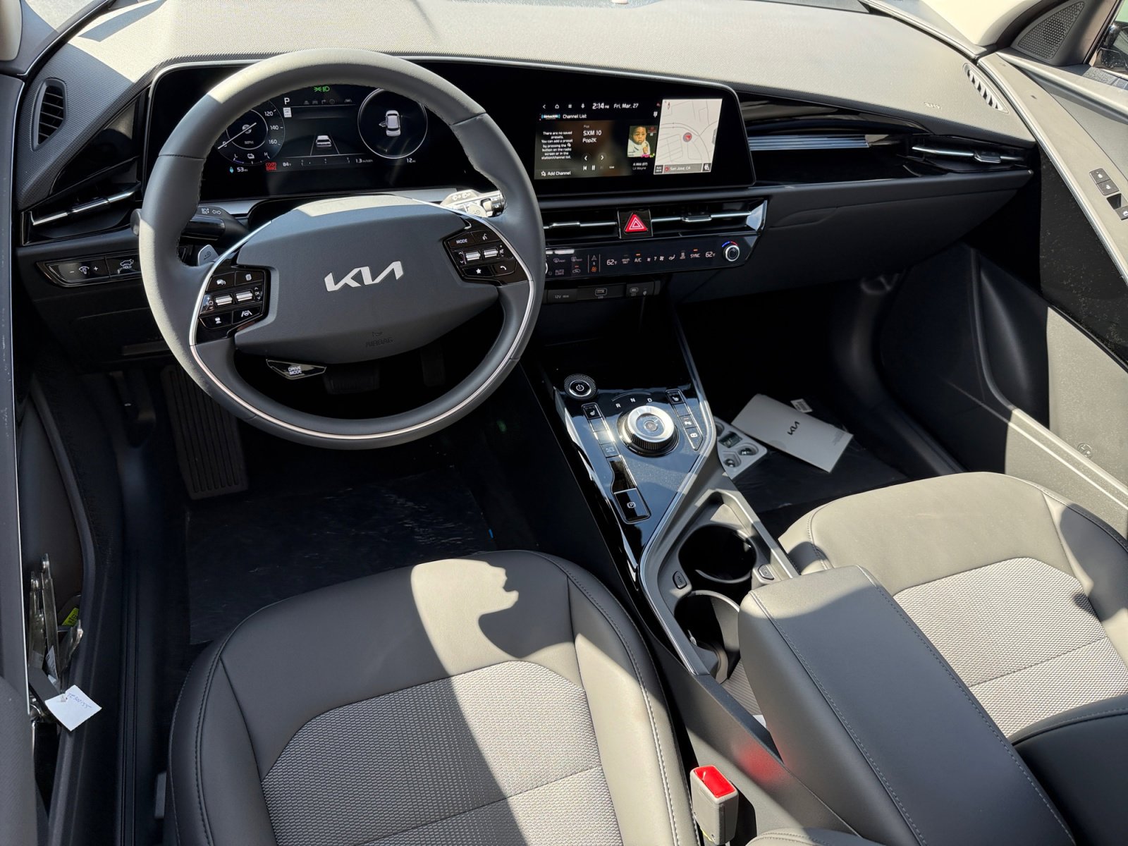 New 2026 Kia Niro Wind FWD image 15