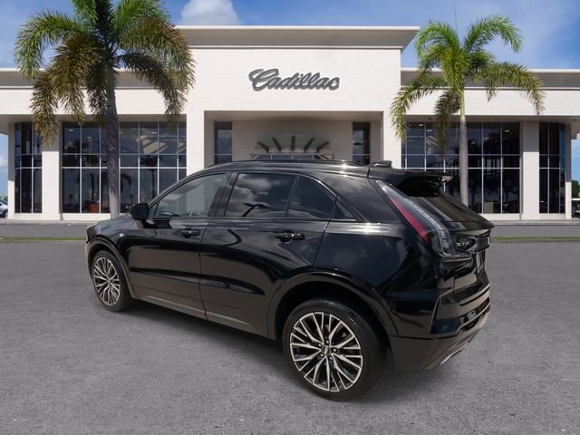 Certified 2024 Cadillac XT4 Sport FWD image 10