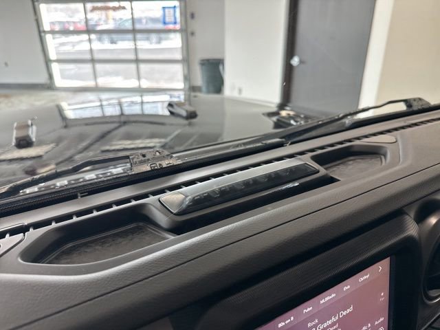 Used 2023 Jeep Wrangler Unlimited w/ Cold Weather Group image 50