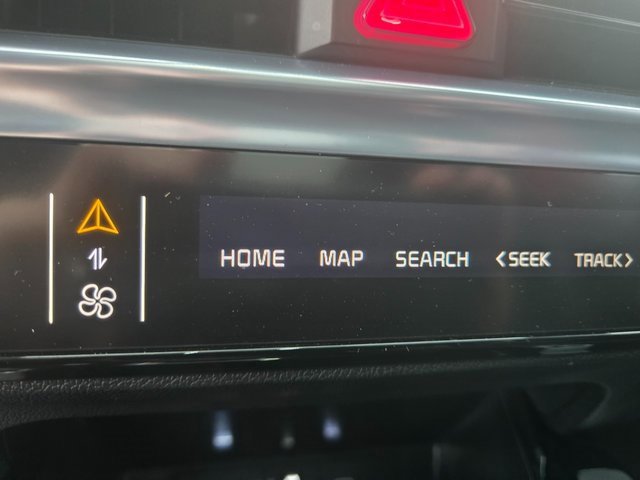 Used 2025 Kia Sorento SX Prestige image 13