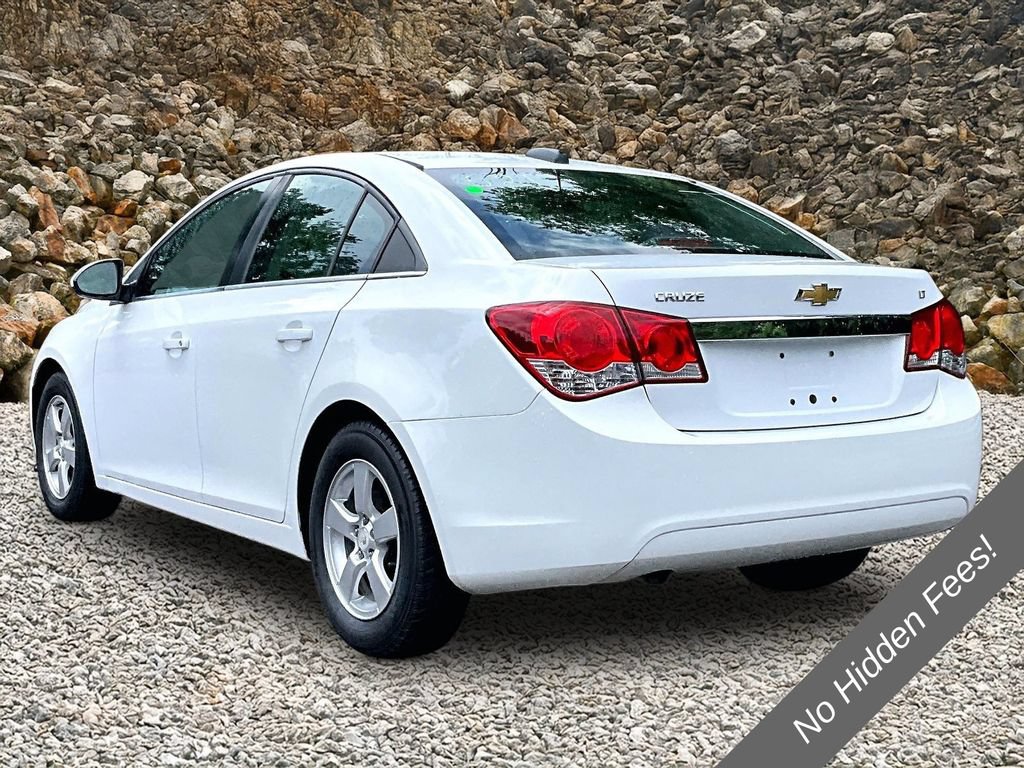 Used 2015 Chevrolet Cruze LT FWD image 11