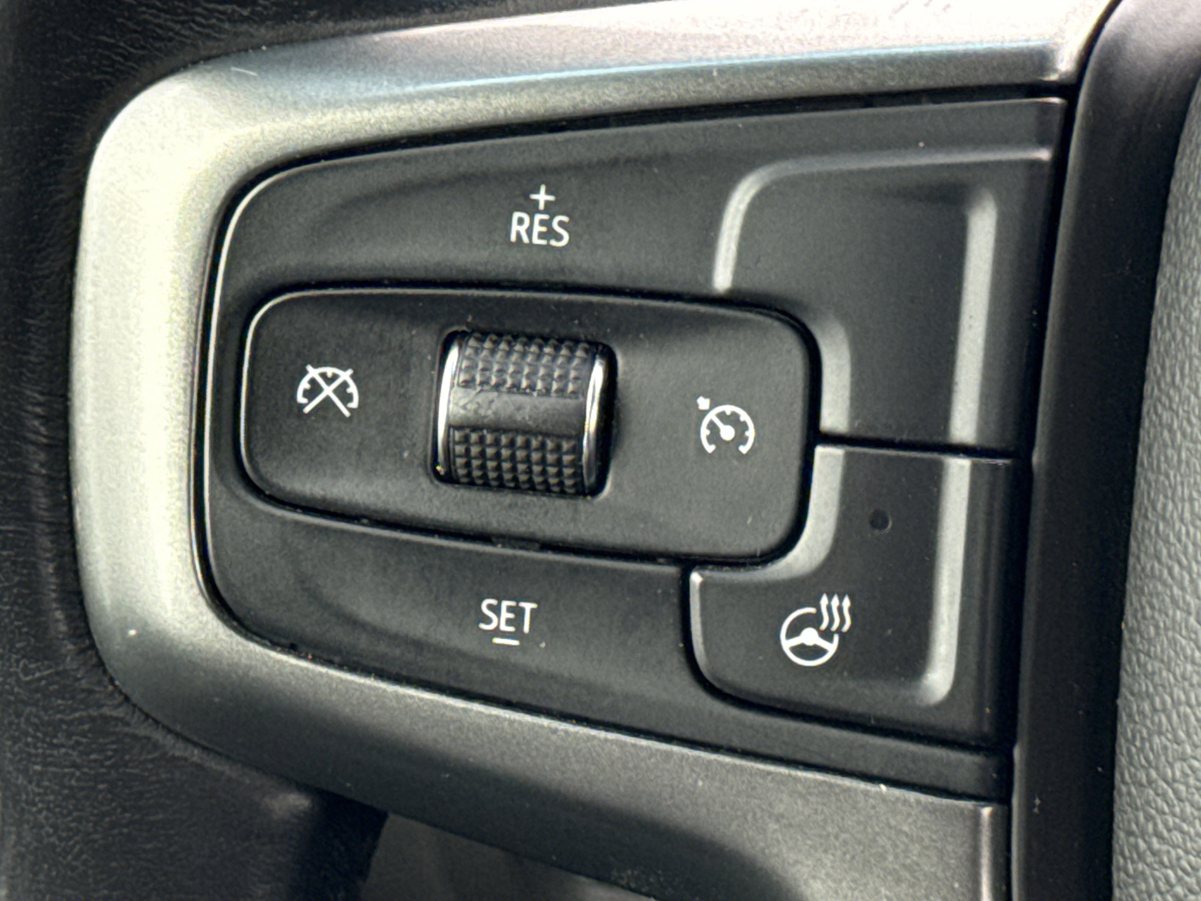 Used 2020 Chevrolet Silverado 1500 LT Trail Boss image 19