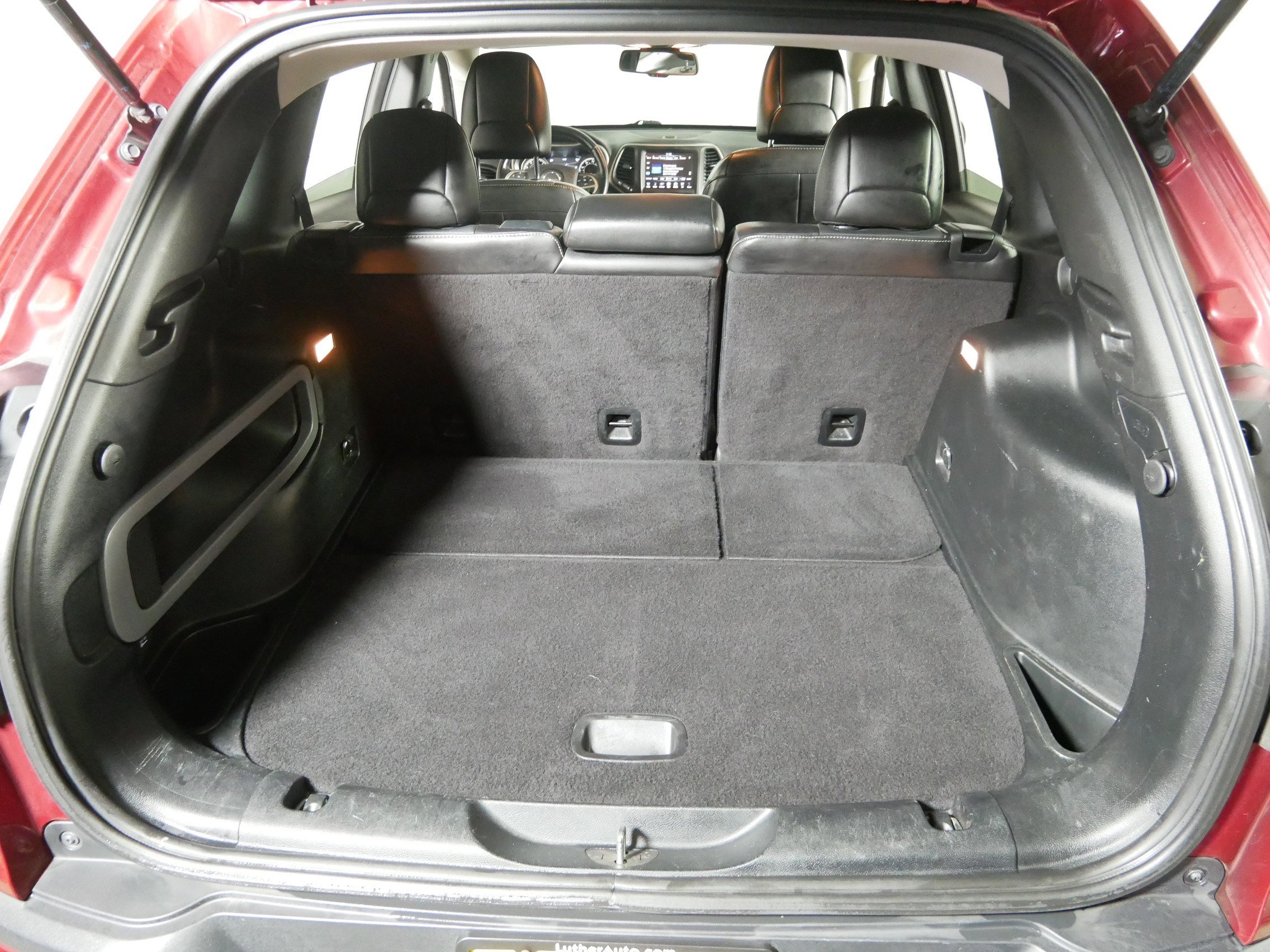 Used 2016 Jeep Cherokee Limited w/ Trailer Tow Group image 18