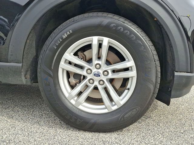 Certified 2021 Ford Explorer XLT w/ Equipment Group 202A image 27