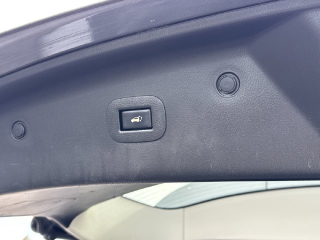 Used 2018 Nissan Armada SL w/ Premium Package AWD/4WD image 20