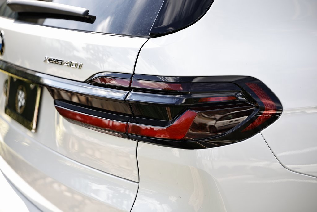 New 2026 BMW X7 xDrive40i image 6