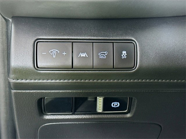 Used 2023 Hyundai Santa Fe SEL w/ Premium Package image 10